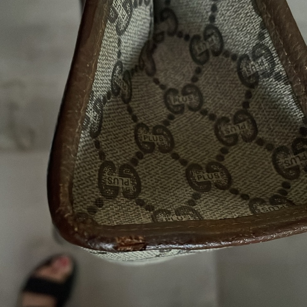 Gucci Plus Monogram Clutch - Picture 10 of 12